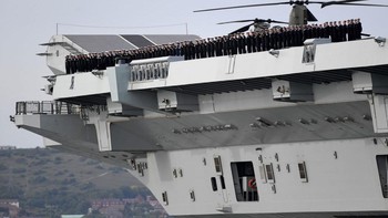 Kapal itu bakal terlibat dalam latihan militer bersama Amerika Serikat dan Jepang. Aksi tersebut kemungkinan besar ditujukan untuk menangkal pengaruh China. Foto: Getty Images/Matt Cardy