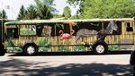 Potret Kreatif Promosi Kebun Binatang di Bus