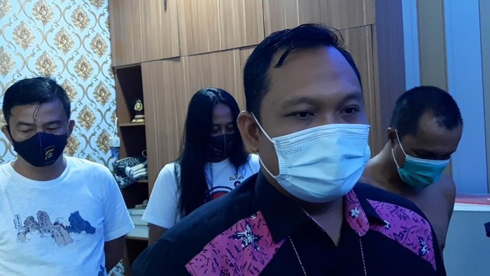 Jimy saat diamankan polisi (Raja-detikcom)