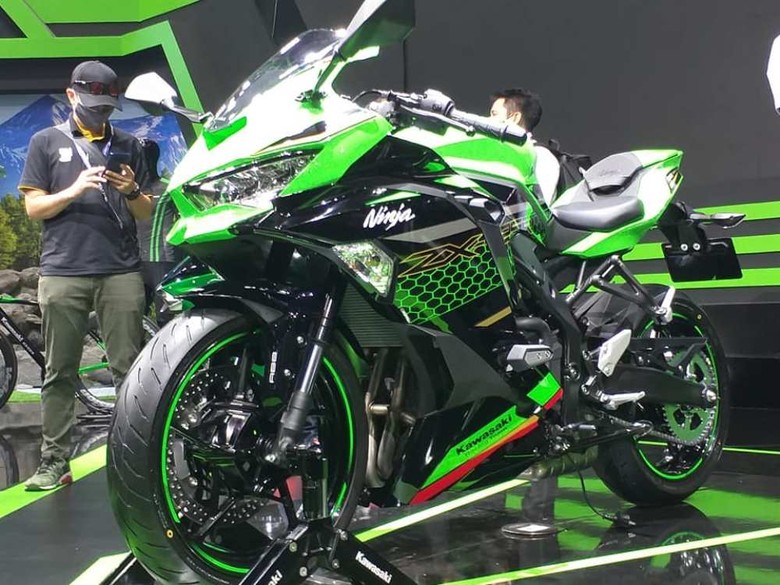 Kawasaki Ninja ZX-25R meluncur di Thailand Kawasaki Ninja ZX-25R meluncur di Thailand