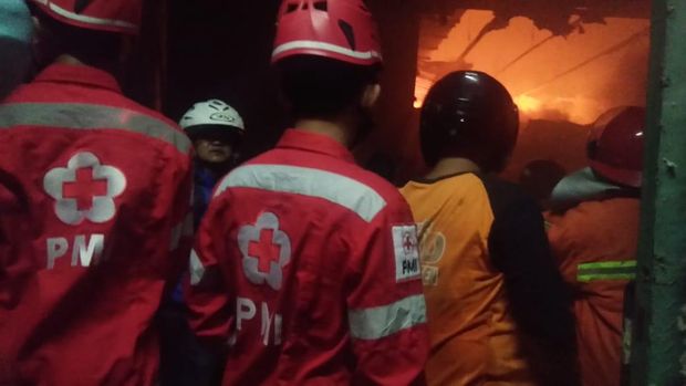 Kebakaran di gudang kapas pabrik tekstil di Sragen, Kamis (16/7/2020).