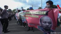 Mahasiswa Kembali Gelar Demo Di Depan Istana