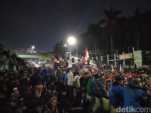 Polisi: 20 Orang yang Diamankan dari DPR Bukan Peserta Demo