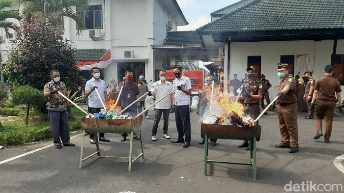 pemusnahan barang bukti
