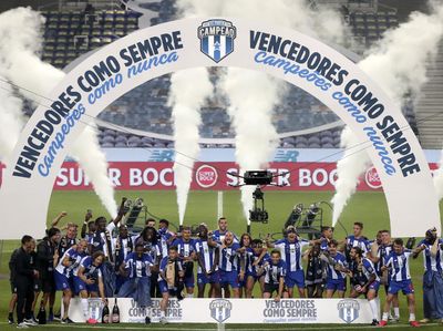 Porto Rayakan Gelar Juara Liga Portugal 2020