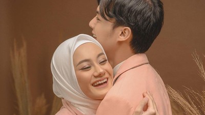 7 Gaya Dinda Hauw dan Rey Mbayang, Foto Post-Wedding Bukan Pre-Wedding