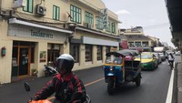 Meski dari segi penampilan kalah dengan restoran kekinian yang ada di Bangkok, tapi Poj Spa kar masih memiliki banyak pelanggan setia hingga sekarang. Foto: Instagram/ Dok. Poj Spa kar
