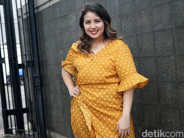 Tya Ariestya saat ditemui di kawasan Trans TV.