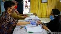 Bantuan itu diketahui berasal dari Gubernur Banten.