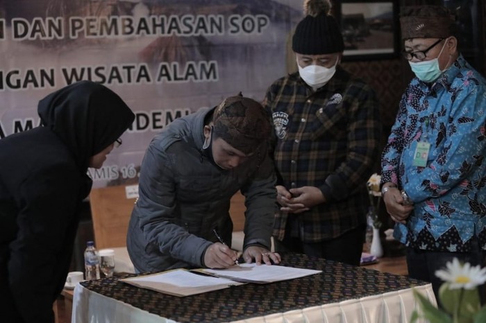 adv bromo