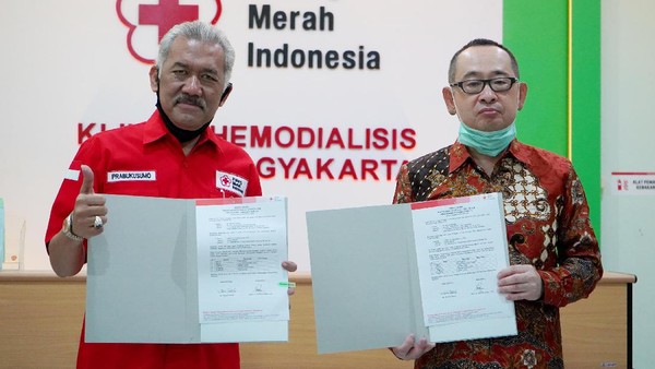 Bantuan APD untuk Tenaga Medis Terus Mengalir