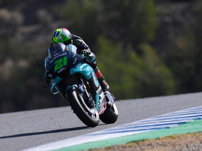 JEREZ DE LA FRONTERA, SPAIN - JULY 15: Franco Morbidelli of Italy and Petronas Yamaha SRT heads down a straight  during the MotoGP tests at the Circuito de Jerez on July 15, 2020 in Jerez de la Frontera, Spain. (Photo by Mirco Lazzari gp/Getty Images)