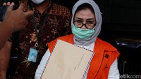Sementara Aditya Maharani dan Deky Aryanto ditetapkan sebagai pemberi suap.