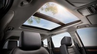 Dan panoramic sunroof yang sebelumnya tidak ditawarkan di Thailand. Foto: Dok. Honda