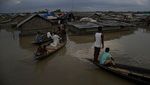 India Tembus 1 Juta Kasus Corona di Tengah Terjangan Banjir
