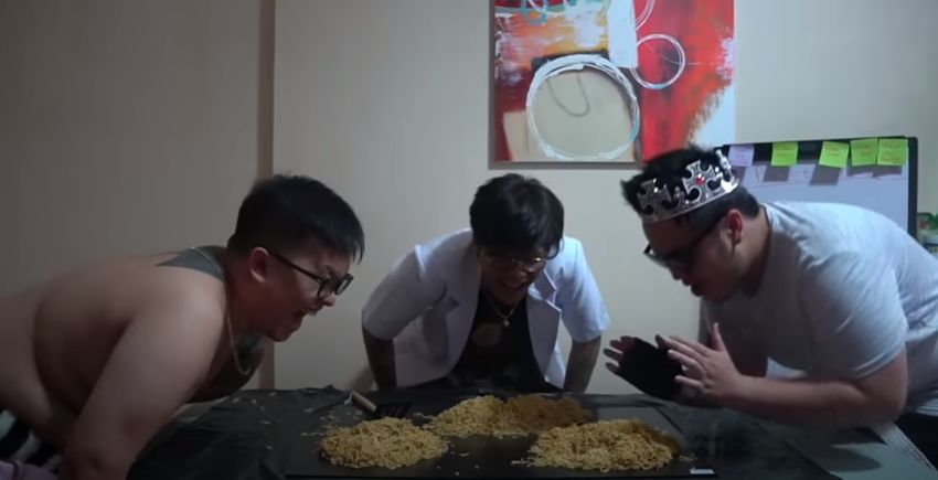 Konten makan nyelenh YouTuber Ericko Lim