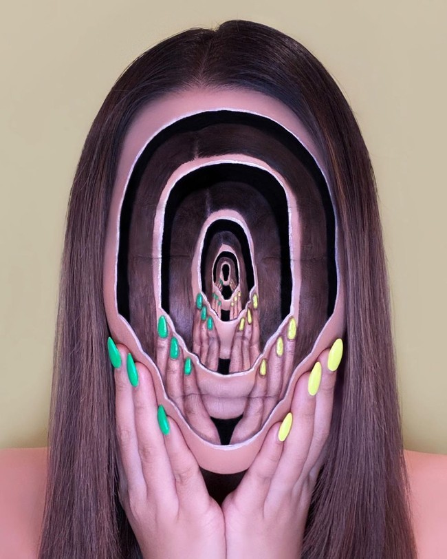 Apa pendapat kamu setelah melihat karya-karya Mimi? Takut, pusing, atau terkesan? Foto: Instagram @mimles