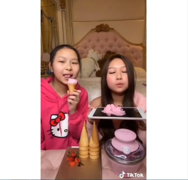 Membuat es krim pakai talenan iPad