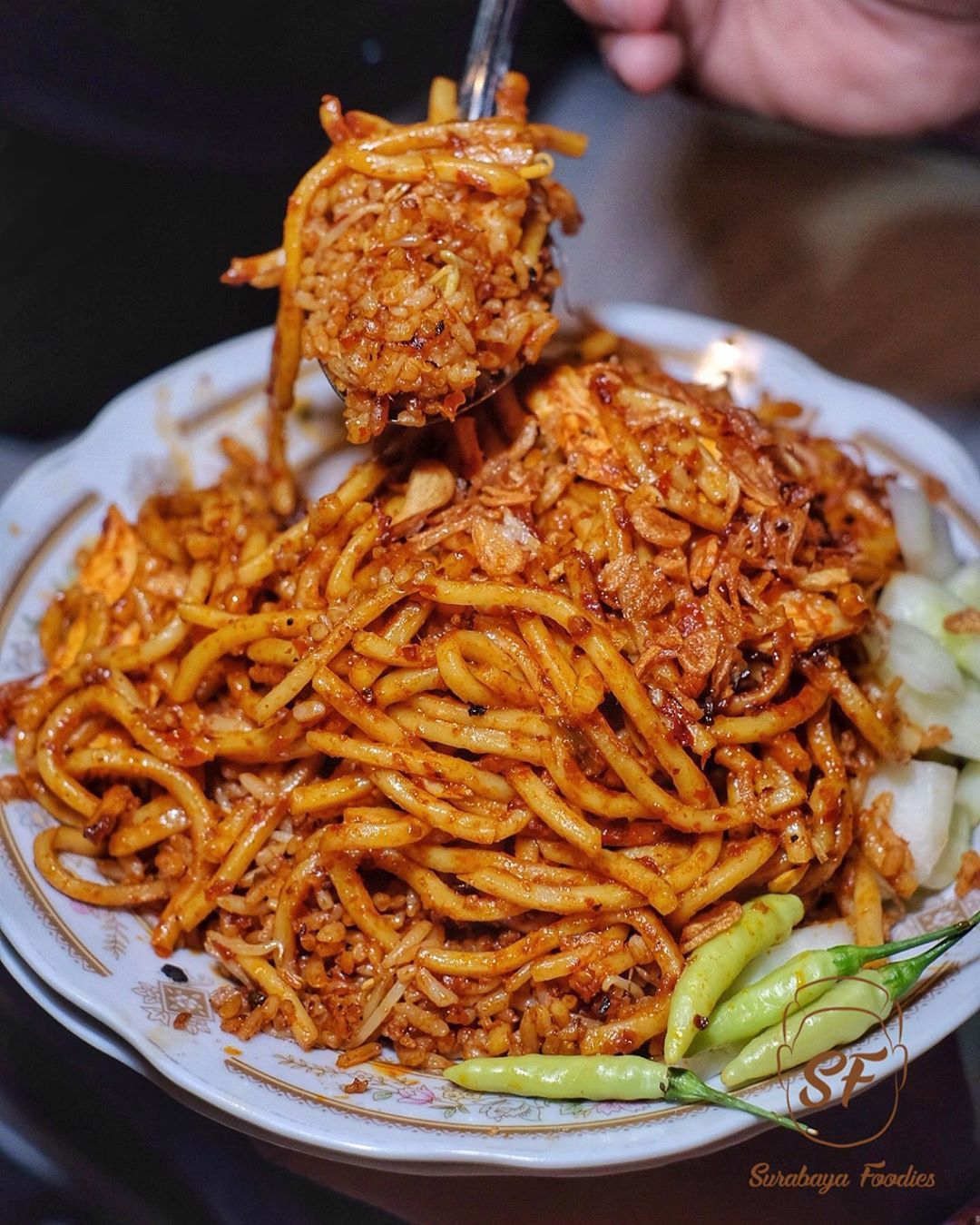 5 Nasi Goreng Enak di Surabaya, Dicampur Mie Goreng hingga Tinta Cumi