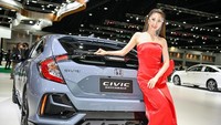 Untuk melindungi peserta pameran, pengunjung pameran, dan klien di pameran otomotif, penyelenggara akan menerapkan langkah-langkah keselamatan tambahan sesuai dengan pedoman yang ditetapkan oleh otoritas kesehatan Thailand. Ini termasuk pemeriksaan suhu sebelum memasuki Impact Challenger Exhibition Hall, tempat pameran motor berlangsung. Jaga jarak sosial juga akan ditegakkan.  Foto: Dok. Bangkok Motor Show
