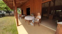 RM Soponyono ini sudah berdiri 2 tahun, sebelumnya berlokasi di Cilandak namun kini berpindah lokasi ke Cilangkap. Lili, pemilik RM Soponyono mengatakan sengaja menghadirkan rumah makan ini sebagai obat rindu bagi perantau asal Salatiga  Foto: dokumentasi pribadi