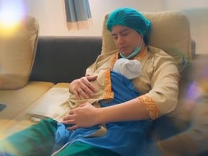 Selamat! Cut Meyriska Lahirkan Anak Pertama
