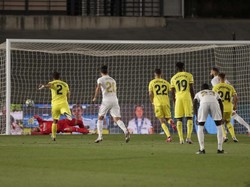 Dua gol kemenangan Madrid diborong Karim Benzema pada menit ke-29, serta di menit ke-77 lewat tendangan 12 pas.