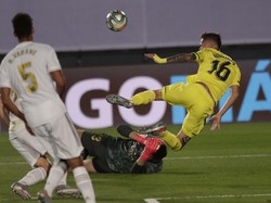 Villarreal hanya bisa membalas melalui gol Vicente Iborra tujuh menit sebelum waktu normal berakhir.