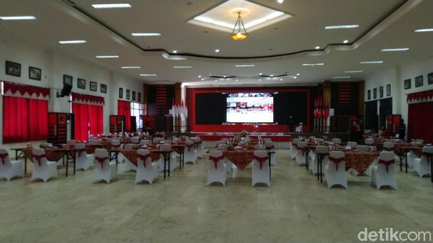 Suasana Panti Marhaen jelang pengumuman rekomendasi Pilkada