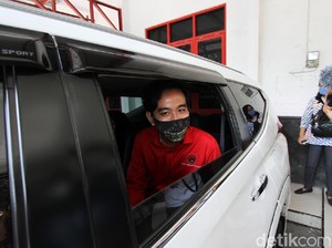 Gibran Bantah PKS Soal Maju Pilkada Manfaatkan Jokowi: Nggak Lah!