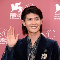Haruma Miura yang pernah memenangkan Best Actor untuk film Kinky Boots tersebut meninggalkan puluhan film dan acara tv yang akan dikenang oleh para penggemarnya. Foto: Getty Images/Andreas Rentz