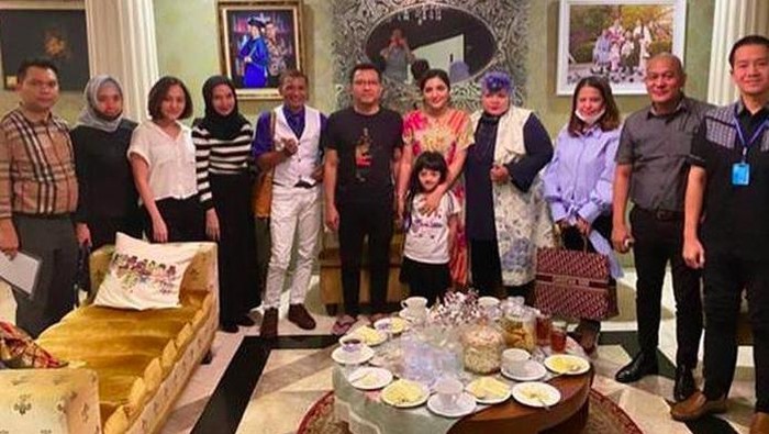 Ashanty dan Anang Nyaris Kena Tipu