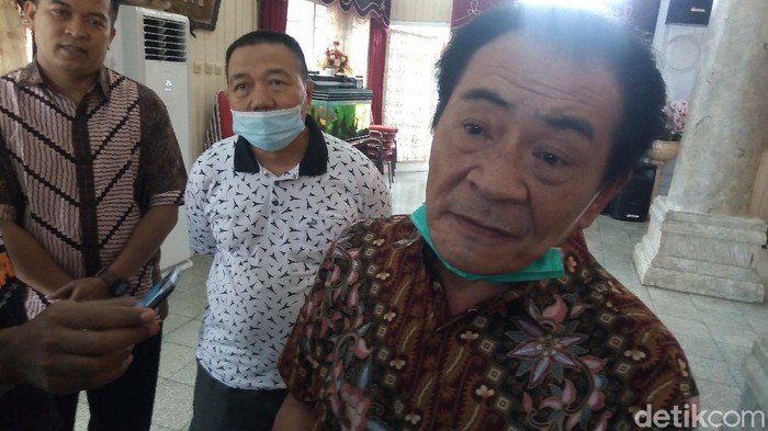 Bupati Banjarnegara Budhi Sarwono