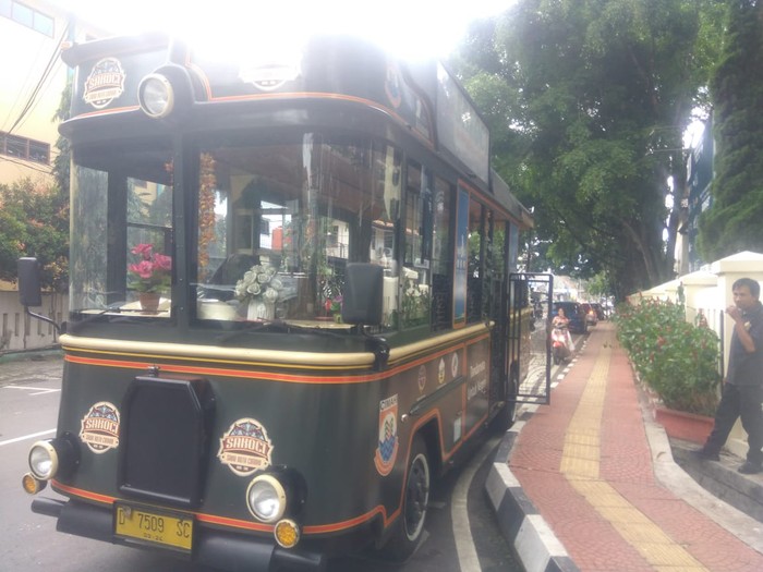 Bus Wisata Sakoci Beroperasi Lagi di Cimahi