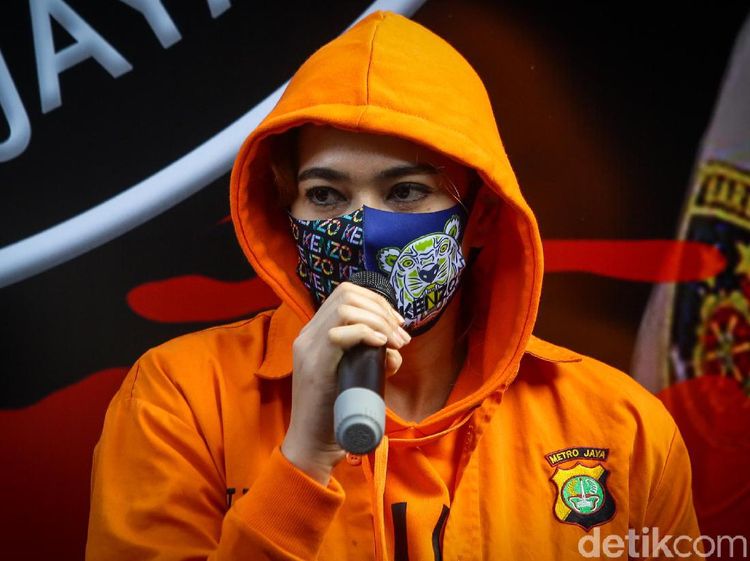 Catherine Wilson Jadi Tersangka Kasus Narkoba