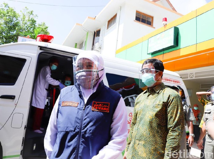 Warga Jatim yang sudah rapid test mencapai 598.065 orang. Sedangkan yang dites swab sebanyak 96.936 spesimen.