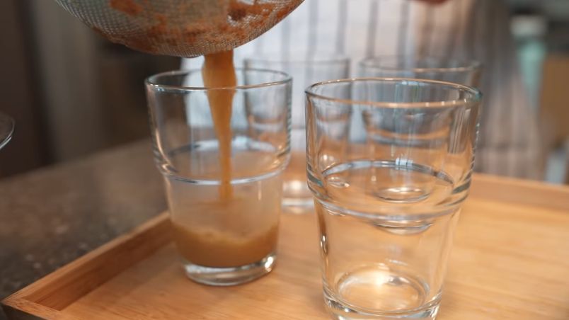 Reaksi 3 Bocah Korea Minum Jamu Beras Kencur