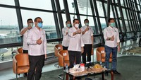 Menhub mengajak seluruh stakeholder penerbangan untuk bersama-sama menciptakan penerbangan yang aman, selamat, nyaman dan sehat demi mengembalikan kepercayaan masyarakat melakukan perjalanan dengan pesawat udara di tengah pandemi COVID-19.