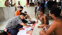 Sebanyak 112 suku anak dalam mendapatkan  bantuan sosial tunai dari pemerintah pusat.