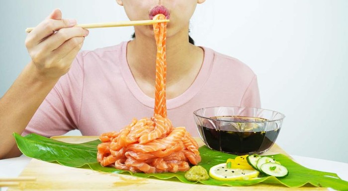 sashimi Sashimi Berbentuk Ramen
