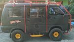 Taktis Banget! Ketika Suzuki Carry Tampil Bak Barracuda