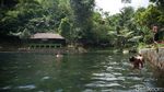 Foto: Kolam Alami yang Asyik di Bandung Barat