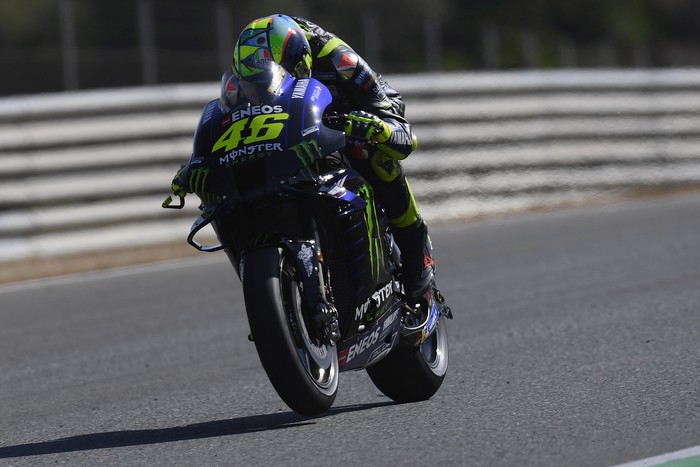 JEREZ DE LA FRONTERA, SPAIN - JULY 15:   Valentino Rossi of Italy and Monster Energy Yamaha MotoGP Team heads down a  straight during the MotoGP tests at the Circuito de Jerez on July 15, 2020 in Jerez de la Frontera, Spain. (Photo by Mirco Lazzari gp/Getty Images)