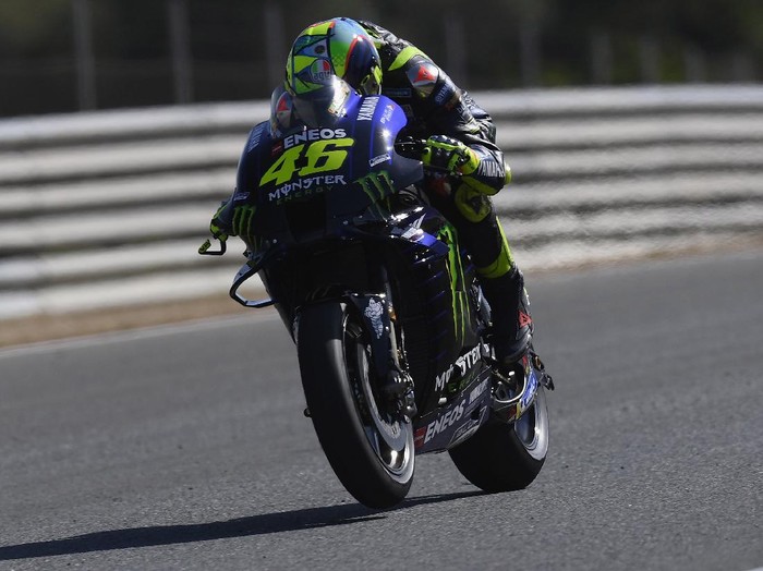 JEREZ DE LA FRONTERA, SPAIN - JULY 15:   Valentino Rossi of Italy and Monster Energy Yamaha MotoGP Team heads down a  straight during the MotoGP tests at the Circuito de Jerez on July 15, 2020 in Jerez de la Frontera, Spain. (Photo by Mirco Lazzari gp/Getty Images)