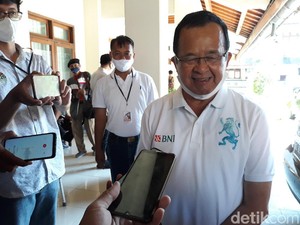 Gagal Dapat Tiket Pilkada Solo, Purnomo Kini Tampil Klimis Tanpa Kumis