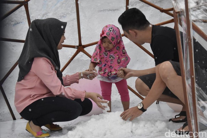 wisatawan di bandung barat