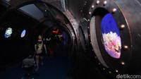 Jakarta aquarium menjadi pilihan tepat untuk menikmati akhir pekan bersama keluarga.
