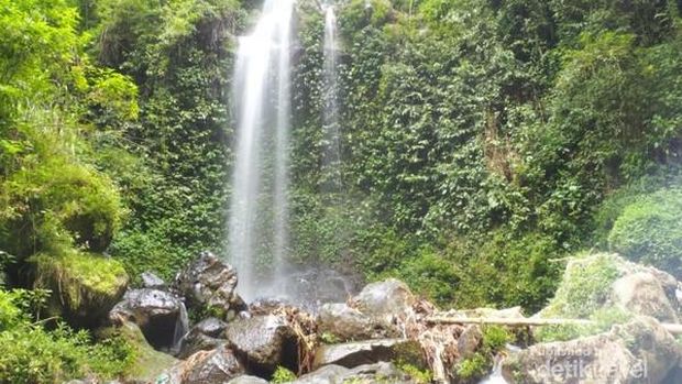 Curug Grenjengan Kembar