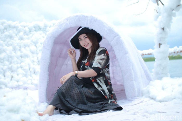 Wisata Gondang Snow Island (GSI).