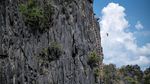Seru! Aksi Lompat Bebas di Pulau Palawan Filipina